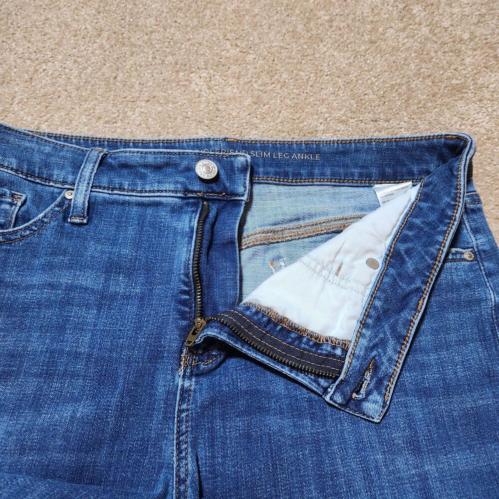 Chico's Women 8 So Slimming Girlfriend Slim Leg Ankle Mid Rise Jeans - Picture 3 of 10